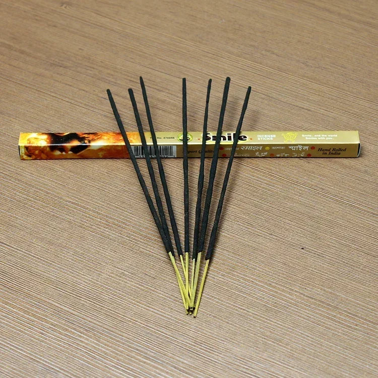 Close-up of 25 Pack Mixed India Incense Sticks, showcasing Sandalwood and Tibetan fragrance chosen for Meditation.